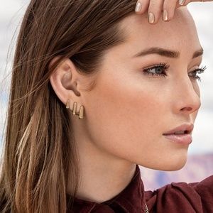 Kendra Scott Billie Ear Climbers